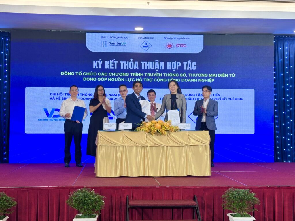 Ông Võ Thanh Mỹ – Chủ tịch SVDCA, đồng thời là CEO tại công ty cổ phần Navee bắt tay hợp tác cùng bà Hồ Thị Quyên – Phó Giám đốc ITPC